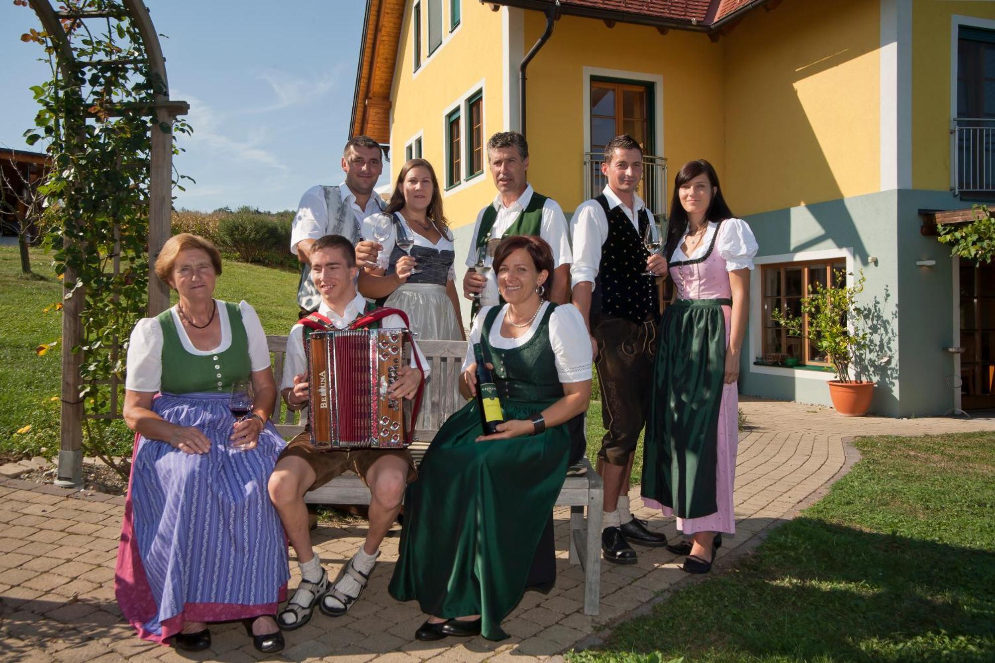 Weingut Winzerhof Gaestezimmer Grebenz Großklein Buitenkant foto