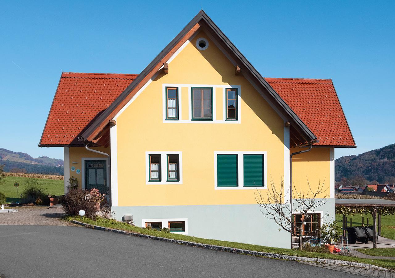 Weingut Winzerhof Gaestezimmer Grebenz Großklein Buitenkant foto